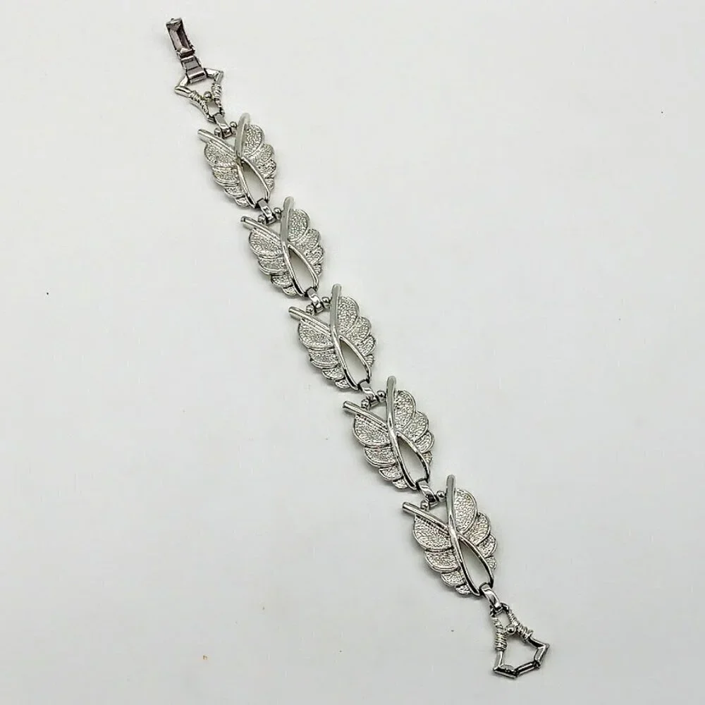 Vintage Sarah Coventry Silver Finish Crossed Swords Link Fashion Bracelet